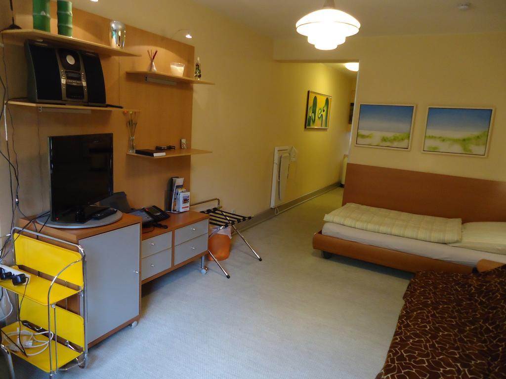 Air Boardinghouse Tulip Stockum, Zu Fuss - 3 Minuten Zur Messe Düsseldorf Quarto foto